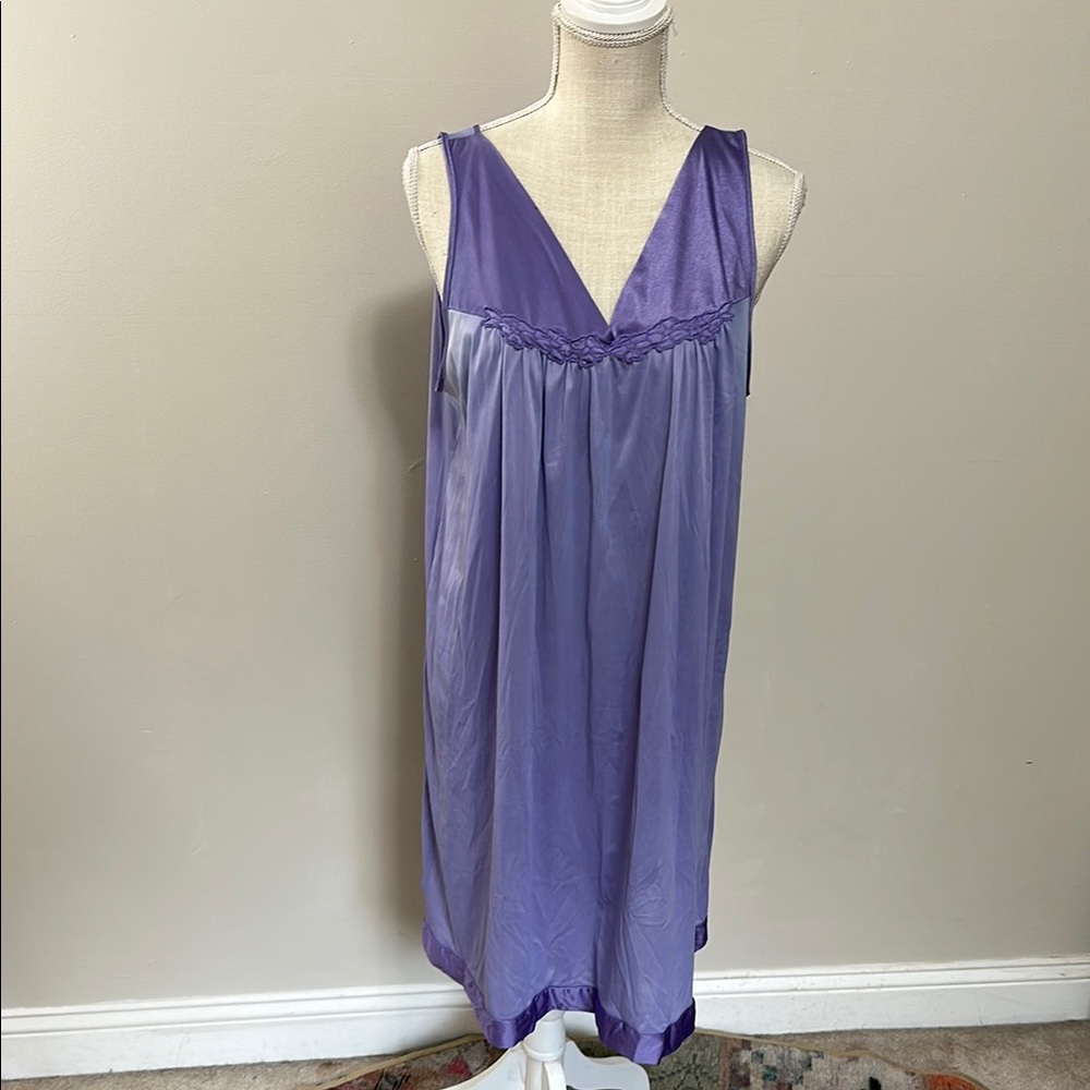 Vintage Vanity Fair Purple Chemise